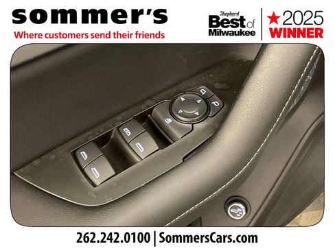 Used 2024 Chevrolet Blazer LT image 11