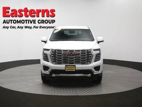 Used 2025 GMC Yukon XL Denali AWD/4WD image 59