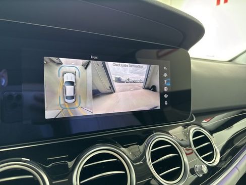Used 2022 Mercedes-Benz E 350 4MATIC Sedan w/ AMG Line Exterior image 37