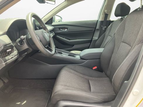 Used 2023 Honda Accord EX image 11