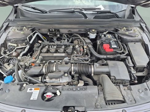 Used 2018 Honda Accord Sport image 21
