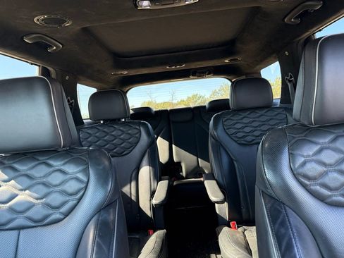 Used 2021 Hyundai Palisade Calligraphy image 19