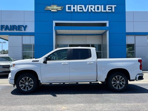 Used 2026 Chevrolet Silverado 1500 RST w/ RST All Star Premium Package AWD/4WD image 2