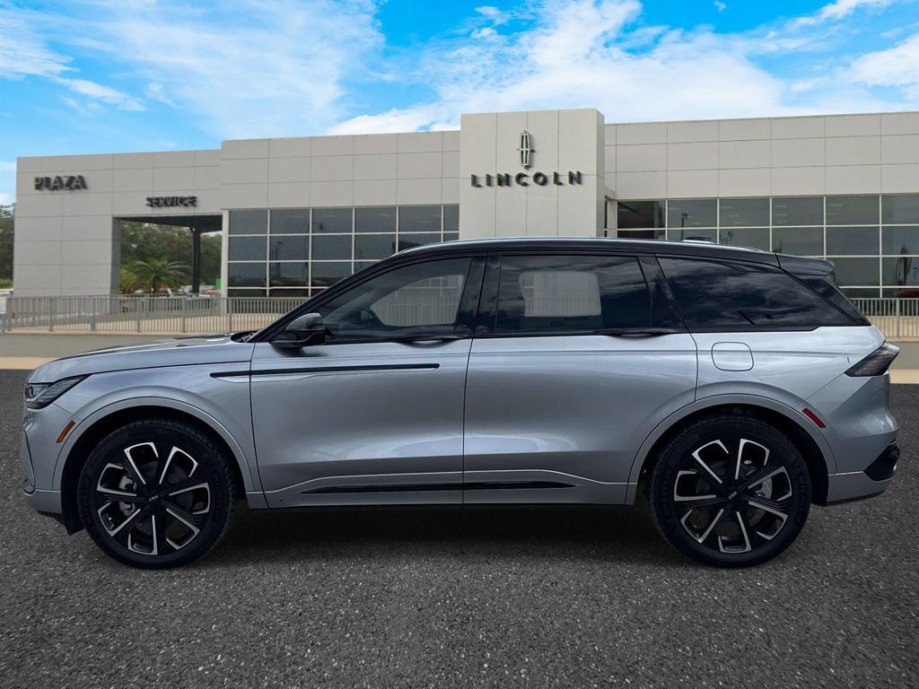 New 2026 Lincoln Nautilus Reserve AWD/4WD image 6