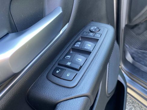 Used 2022 RAM 1500 Big Horn image 23