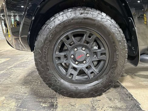 Certified 2021 Toyota 4Runner SR5 Premium image 10