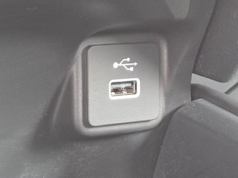 Used 2024 Honda HR-V EX-L image 8