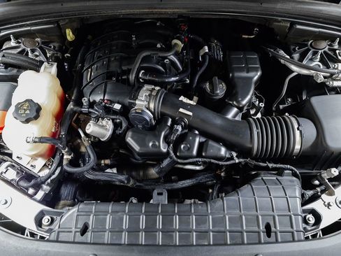 Used 2022 Jeep Grand Cherokee Limited w/ Luxury Tech Group II image 14