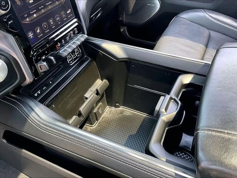 Used 2019 RAM 1500 Limited AWD/4WD image 17