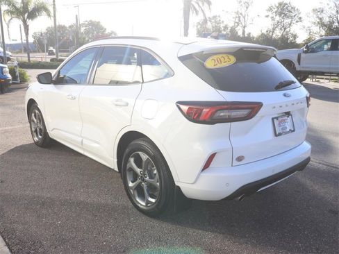 Certified 2023 Ford Escape ST-Line w/ Tech Pack #1 image 9