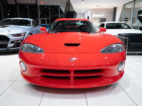 Used 1997 Dodge Viper GTS RWD image 27