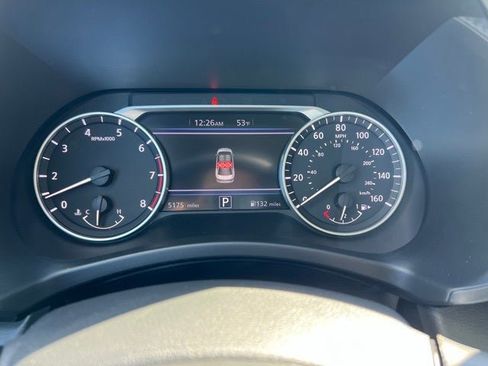 Used 2025 Nissan Sentra SR image 9