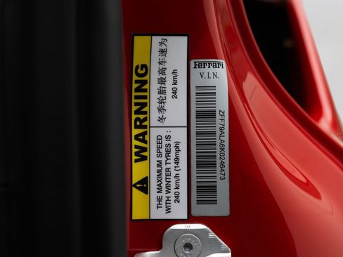 Used 2019 Ferrari 488 GTB RWD image 24