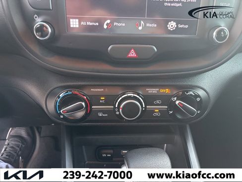 Certified 2023 Kia Soul LX w/ Option Group 015 image 22