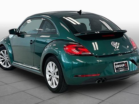 Used 2018 Volkswagen Beetle 2.0T S w/ Style & Comfort Package For S FWD image 10