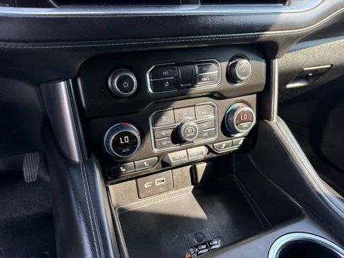 Used 2021 Chevrolet Tahoe Z71 w/ Rear Media and Nav Package AWD/4WD image 22