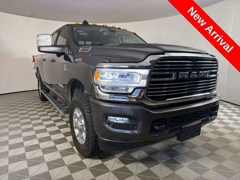 Used 2024 RAM 3500 Laramie AWD/4WD image 1