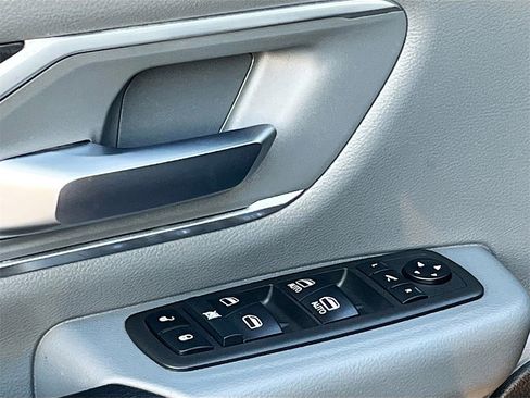 Used 2021 RAM 1500 Big Horn image 17