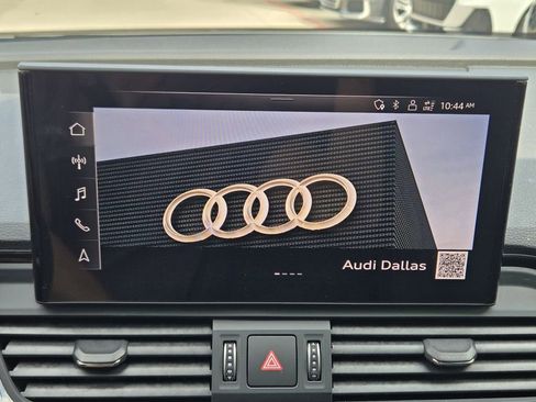 Certified 2024 Audi Q5 e Premium Plus w/ Premium Plus Package AWD/4WD image 22