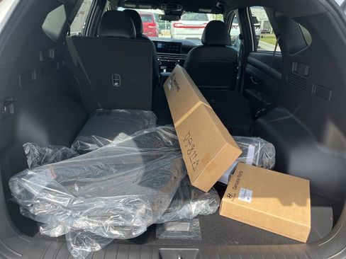 New 2025 Hyundai Tucson XRT image 11