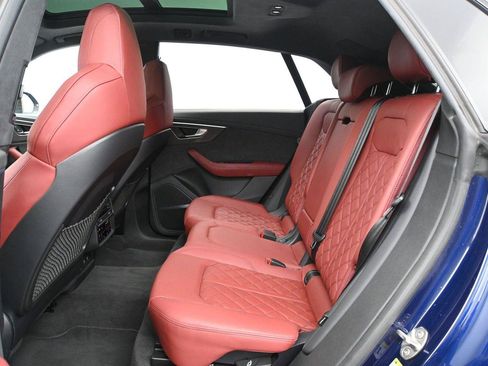 Used 2023 Audi SQ8 Premium Plus AWD/4WD image 10