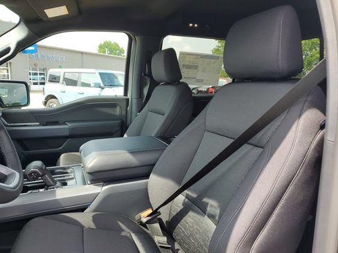 New 2026 Ford F150 XLT w/ Equipment Group 302A MID AWD/4WD image 15