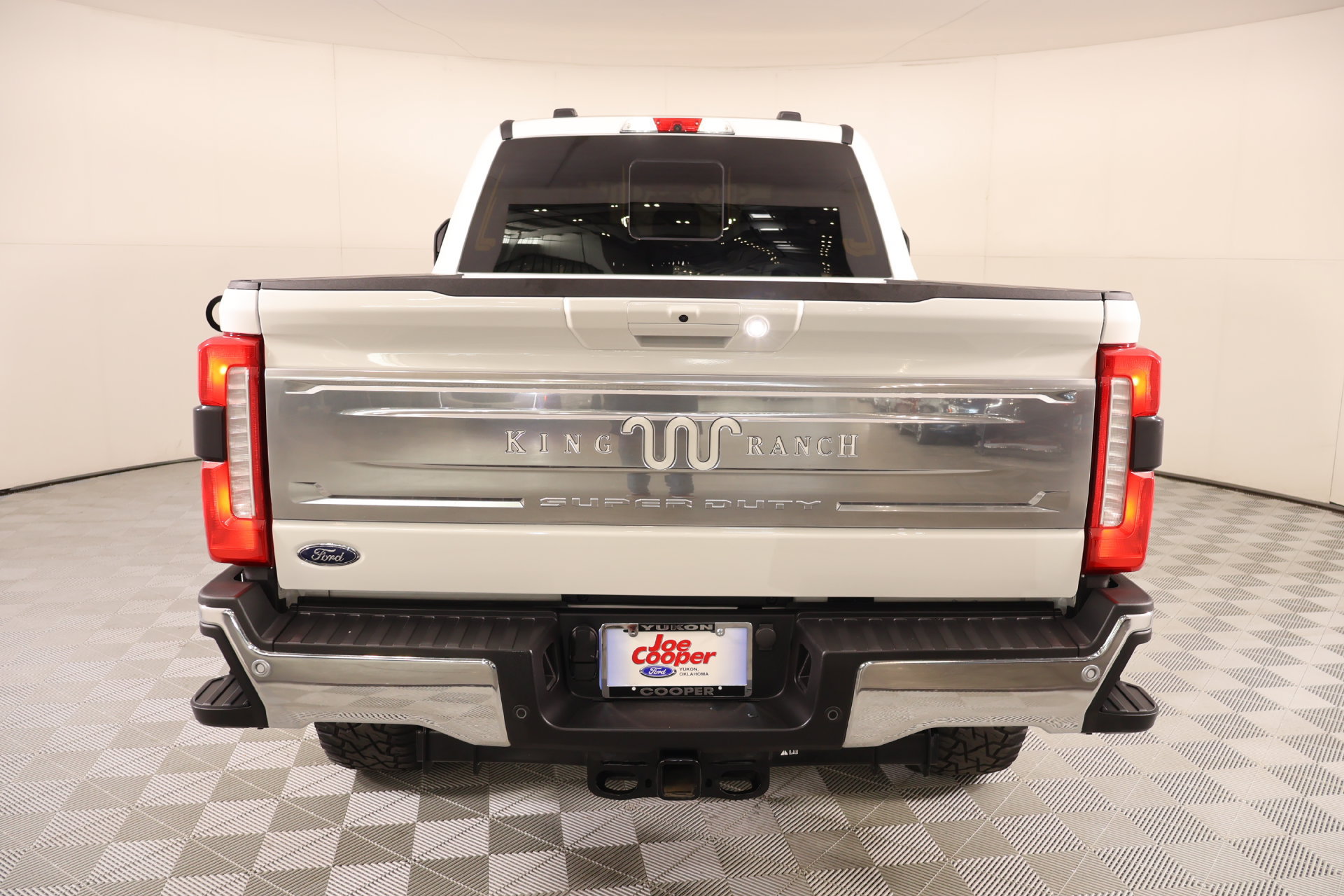 Used 2026 Ford F250 King Ranch w/ Chrome Package AWD/4WD image 23