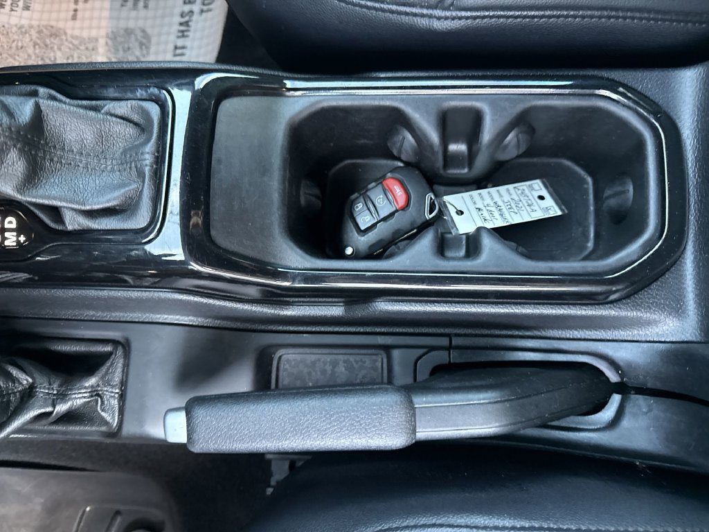 Used 2021 Jeep Gladiator Sport AWD/4WD image 34