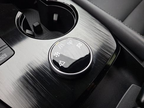 Certified 2023 Nissan Rogue SL image 21