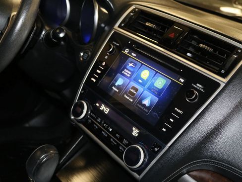 Used 2019 Subaru Outback 2.5i Limited w/ Popular Package #2 image 56