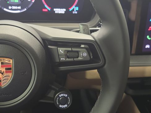 New 2026 Porsche Cayenne E-Hybrid image 18