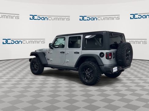 Used 2024 Jeep Wrangler Unlimited Sport AWD/4WD image 6