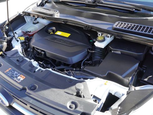 Used 2016 Ford Escape SE image 10