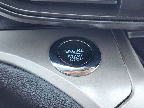 Used 2023 Ford Explorer XLT image 21