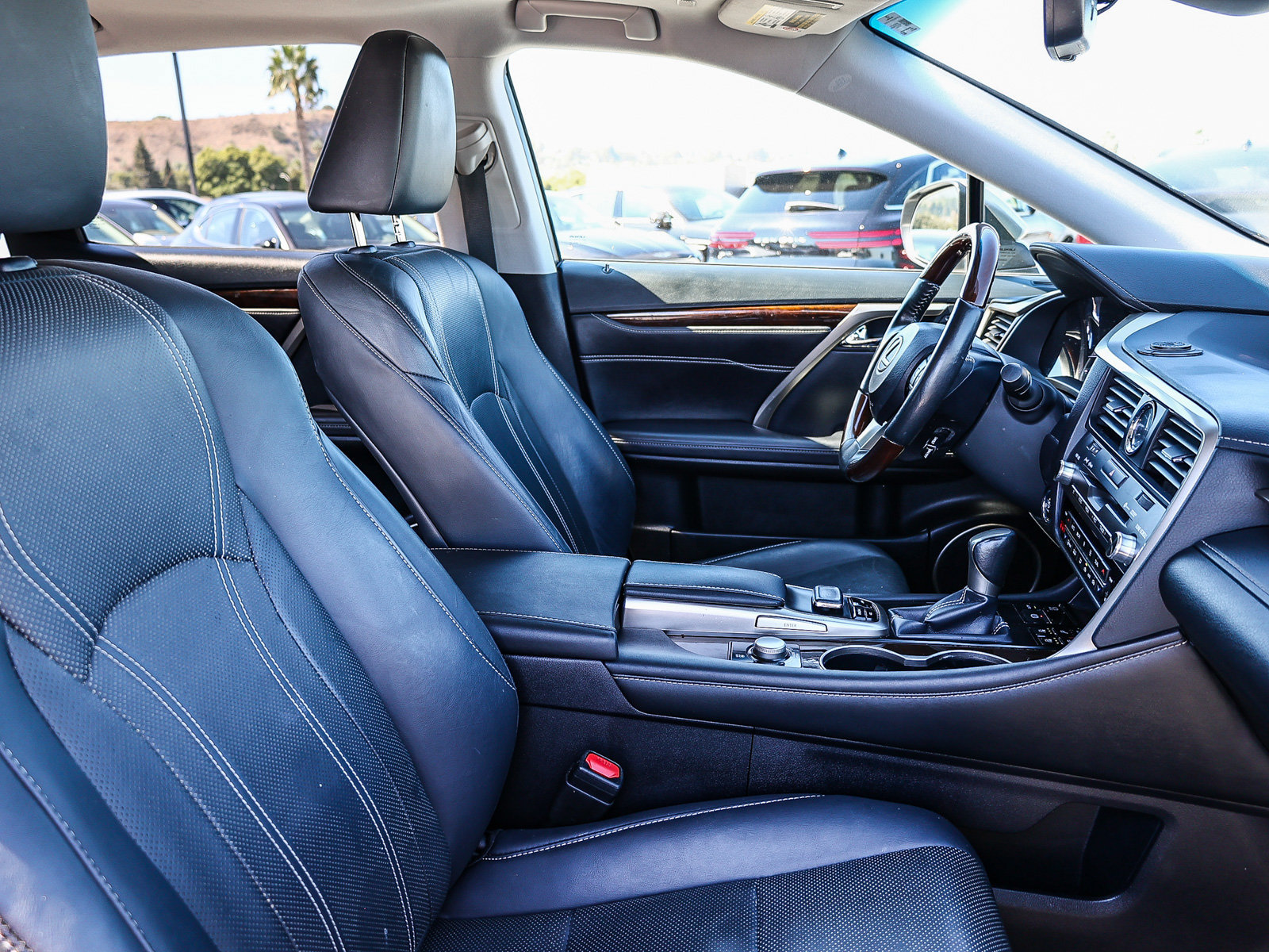 Used 2019 Lexus RX 350 FWD w/ Navigation Package image 18