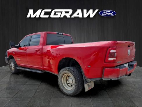 Used 2024 RAM 3500 Laramie AWD/4WD image 8