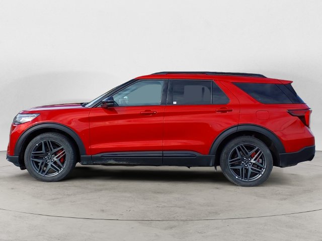 Certified 2025 Ford Explorer ST AWD/4WD image 8