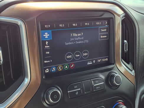 Used 2019 Chevrolet Silverado 1500 High Country AWD/4WD image 4