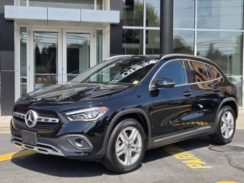 Used 2023 Mercedes-Benz GLA 250 4MATIC image 4