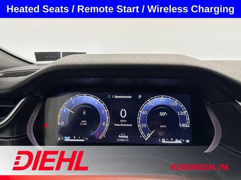 Used 2024 Jeep Grand Cherokee Altitude AWD/4WD image 28