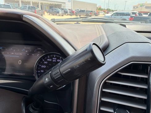 Used 2019 Ford F350 Limited AWD/4WD image 42