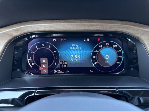 New 2026 Volkswagen Atlas SE image 17