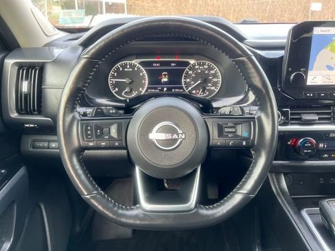 Used 2023 Nissan Pathfinder SL w/ SL Premium Package image 22