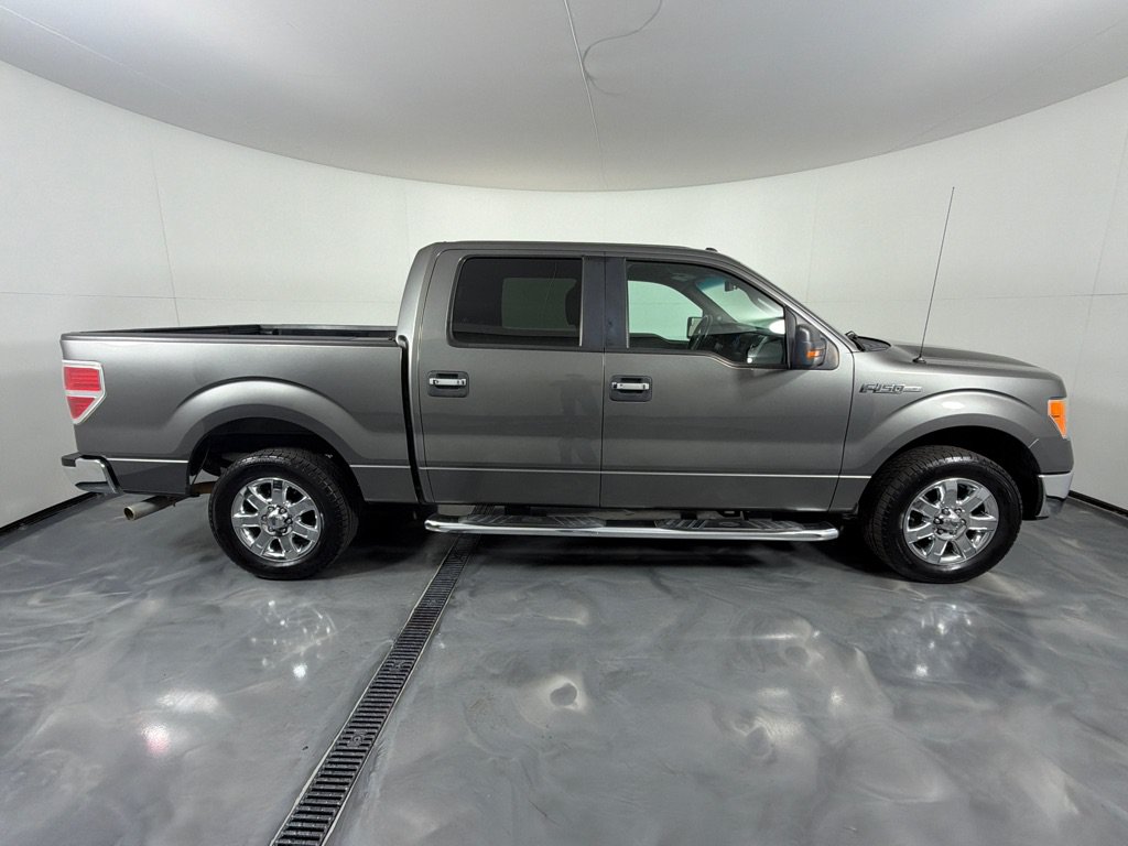Used 2013 Ford F150 XLT w/ Luxury Equipment Group RWD image 4
