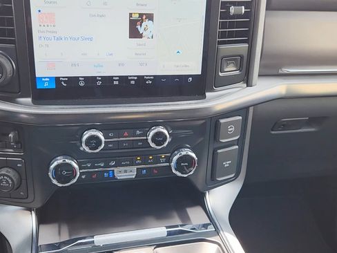 New 2025 Ford F150 Platinum w/ Equipment Group 702A High image 22