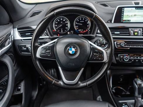 Used 2019 BMW X1 sDrive28i image 11