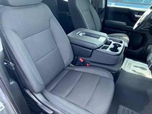 Used 2025 Chevrolet Silverado 1500 Custom AWD/4WD image 28