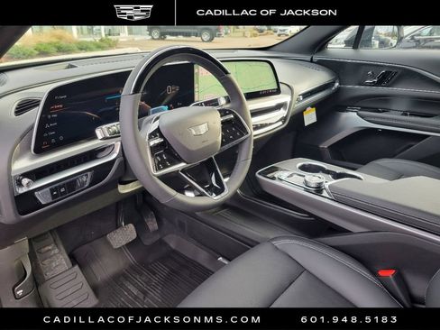 New 2024 Cadillac Lyriq Sport RWD image 11