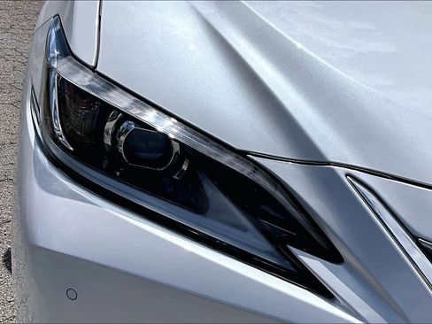 Used 2024 Lexus ES 350 w/ Premium Package image 28
