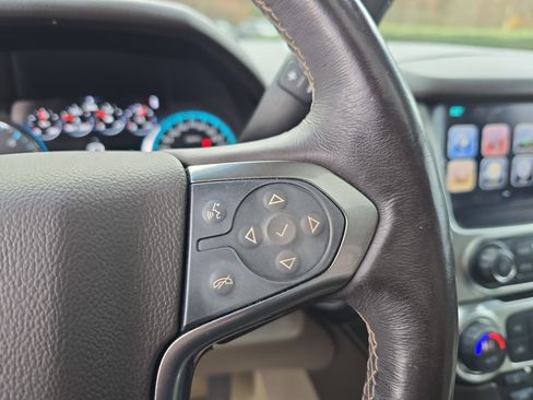 Used 2017 Chevrolet Tahoe LT w/ LT Signature Package image 19